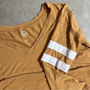 SO Relaxed Long Sleeve Tee — Fits like S
